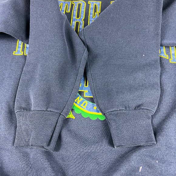 VTG NCAA Notre Dame Fightin Irish Sweatshirt Large Blue Faded Stained Crewneck - Picture 7 of 15